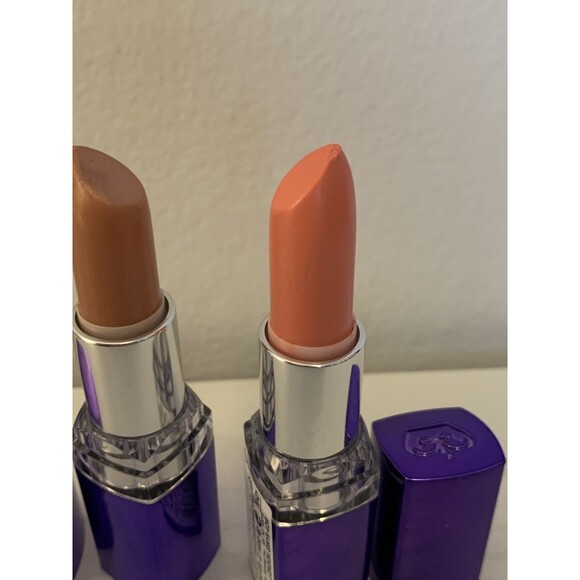 Rimmel 2x Moisture Renew Lipstick Set 140 Dreamy 235 Star Pink NWOB Damaged Tip - Picture 10 of 10